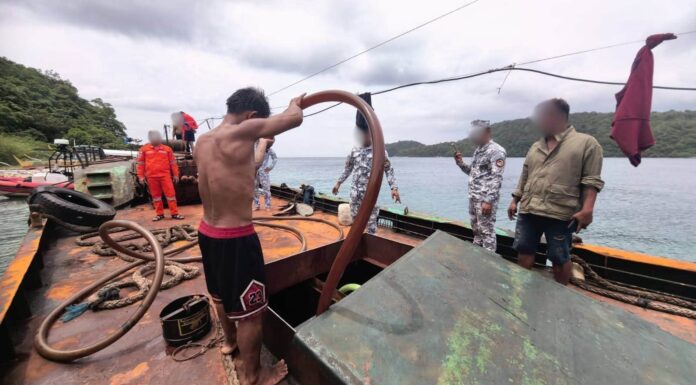 Engine trouble leads to bigger discovery: PCG intercepts suspected fuel smuggling off Batangas